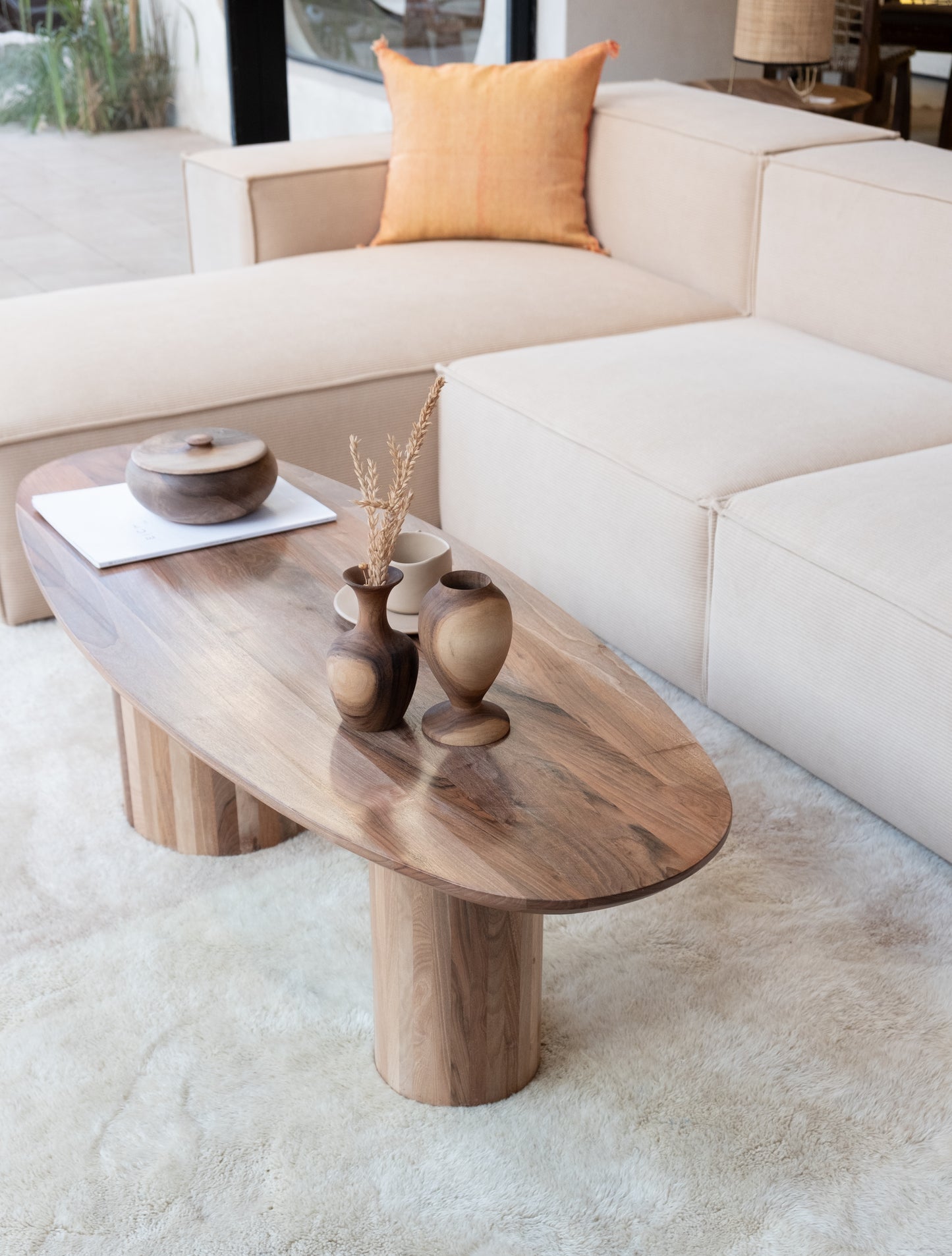 Table Basse Ovale en Noyer
